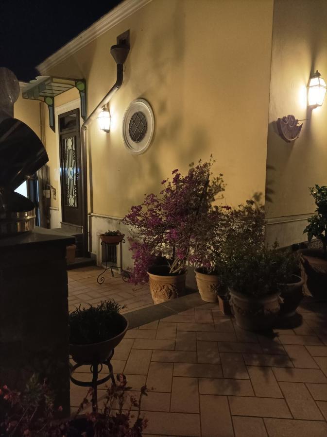 Il Portoncino Bed and Breakfast Napoli Eksteriør billede