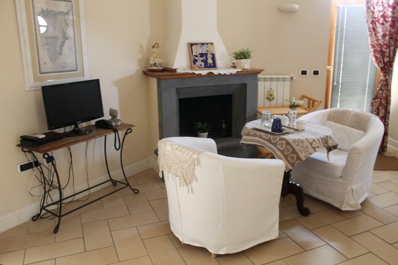 Il Portoncino Bed and Breakfast Napoli Eksteriør billede